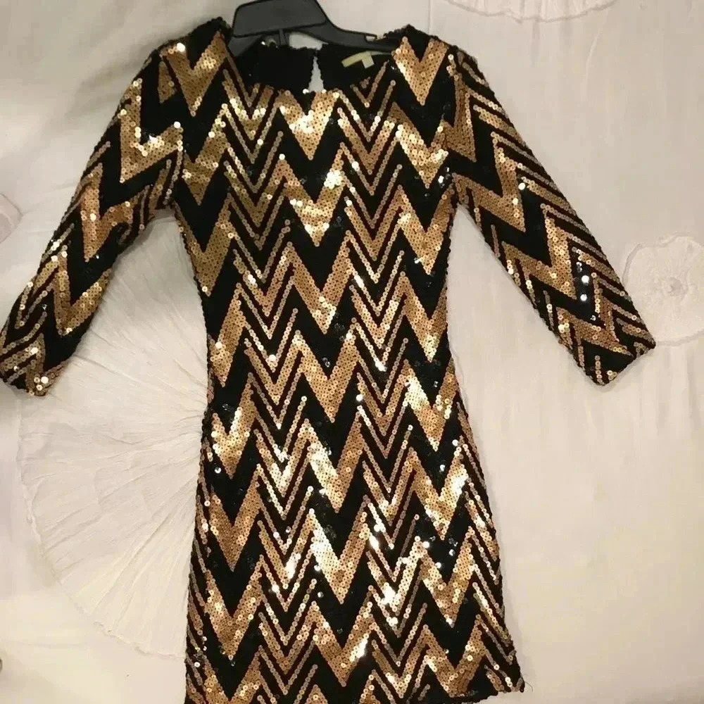 [Gianni Bini] Chevron Sequin Cocktail Dress